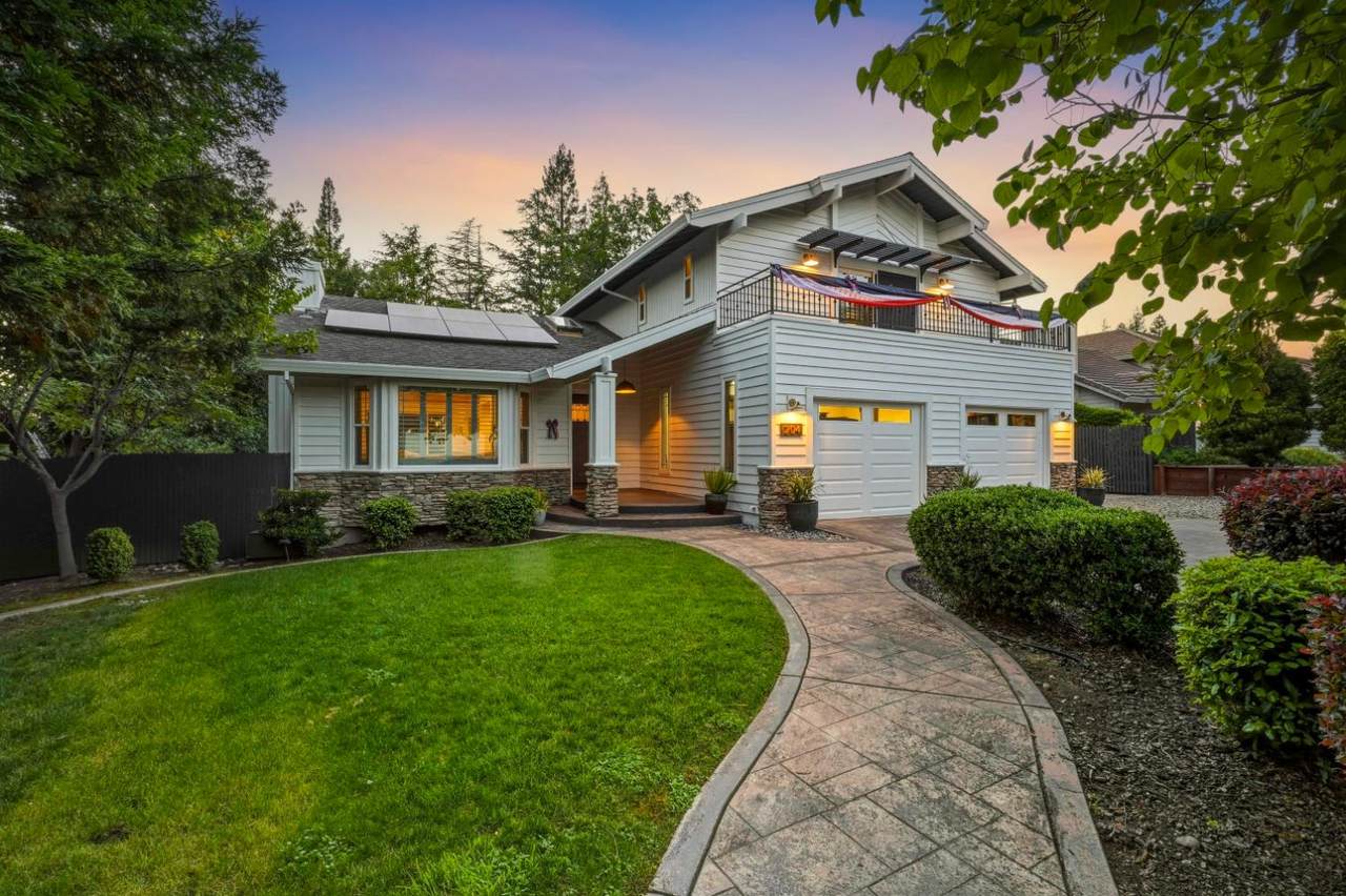 204 Oak Canyon Way - Photo 1
