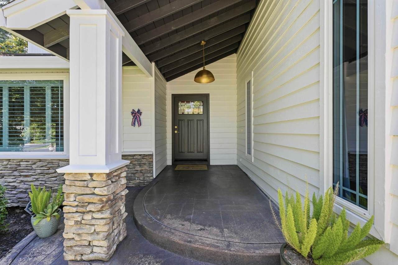 https://bt-photos.global.ssl.fastly.net/sacramento/1280_boomver_1_561170496-2.jpg