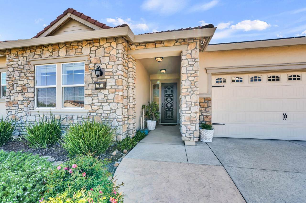 https://bt-photos.global.ssl.fastly.net/sacramento/1280_boomver_1_561170539-2.jpg