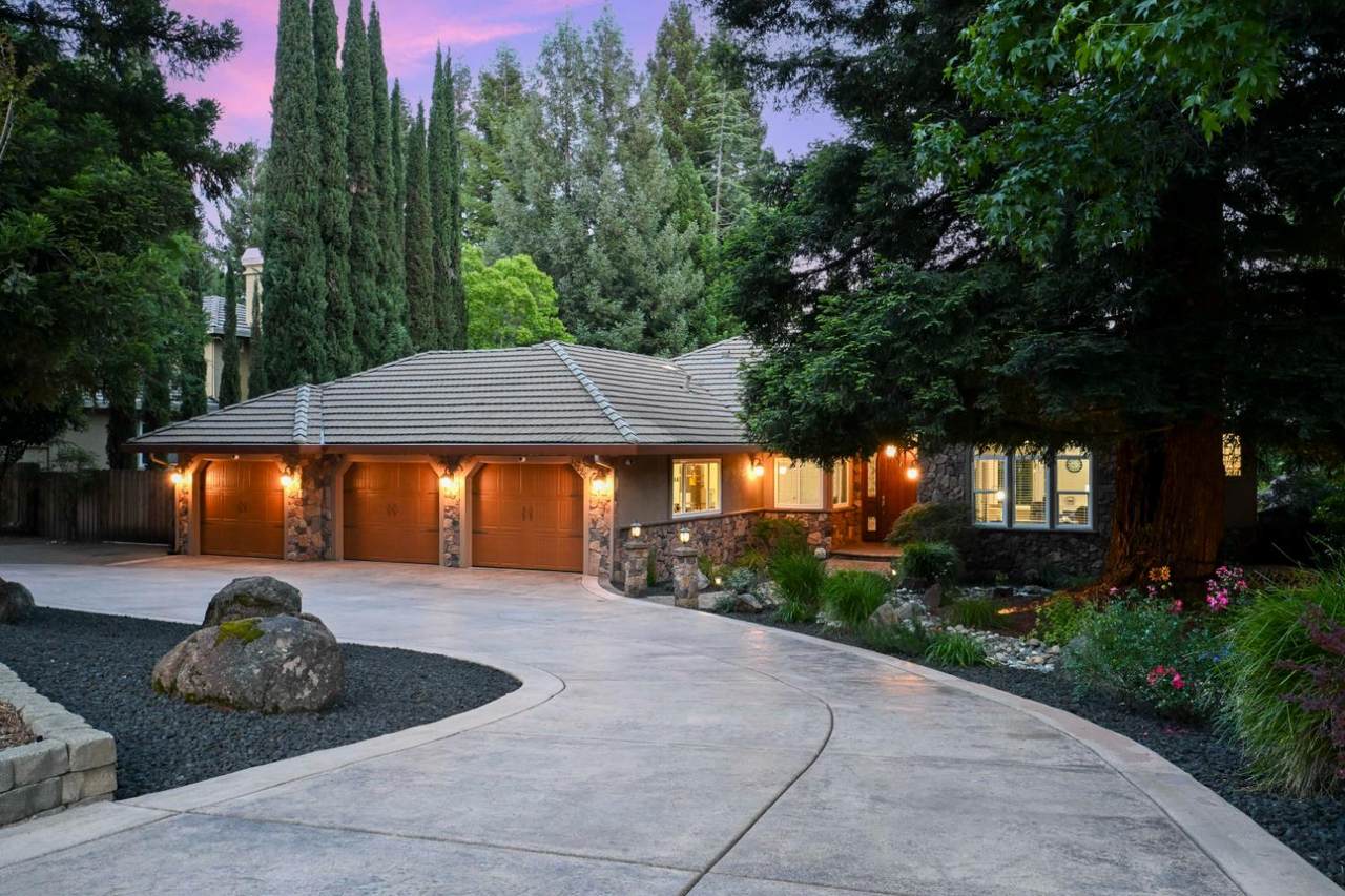 https://bt-photos.global.ssl.fastly.net/sacramento/1280_boomver_1_561170566-2.jpg