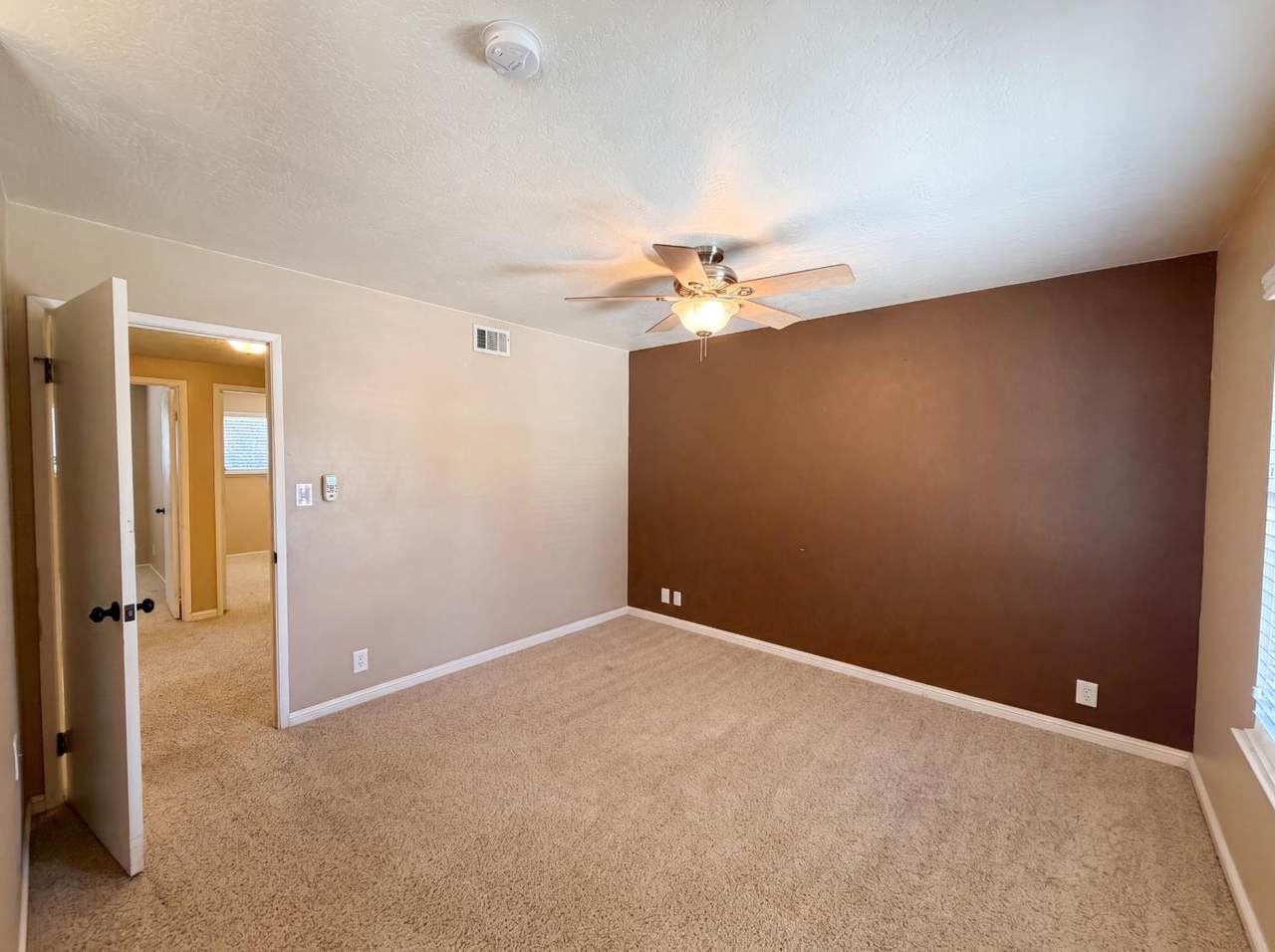 https://bt-photos.global.ssl.fastly.net/sacramento/1280_boomver_1_561170615-2.jpg