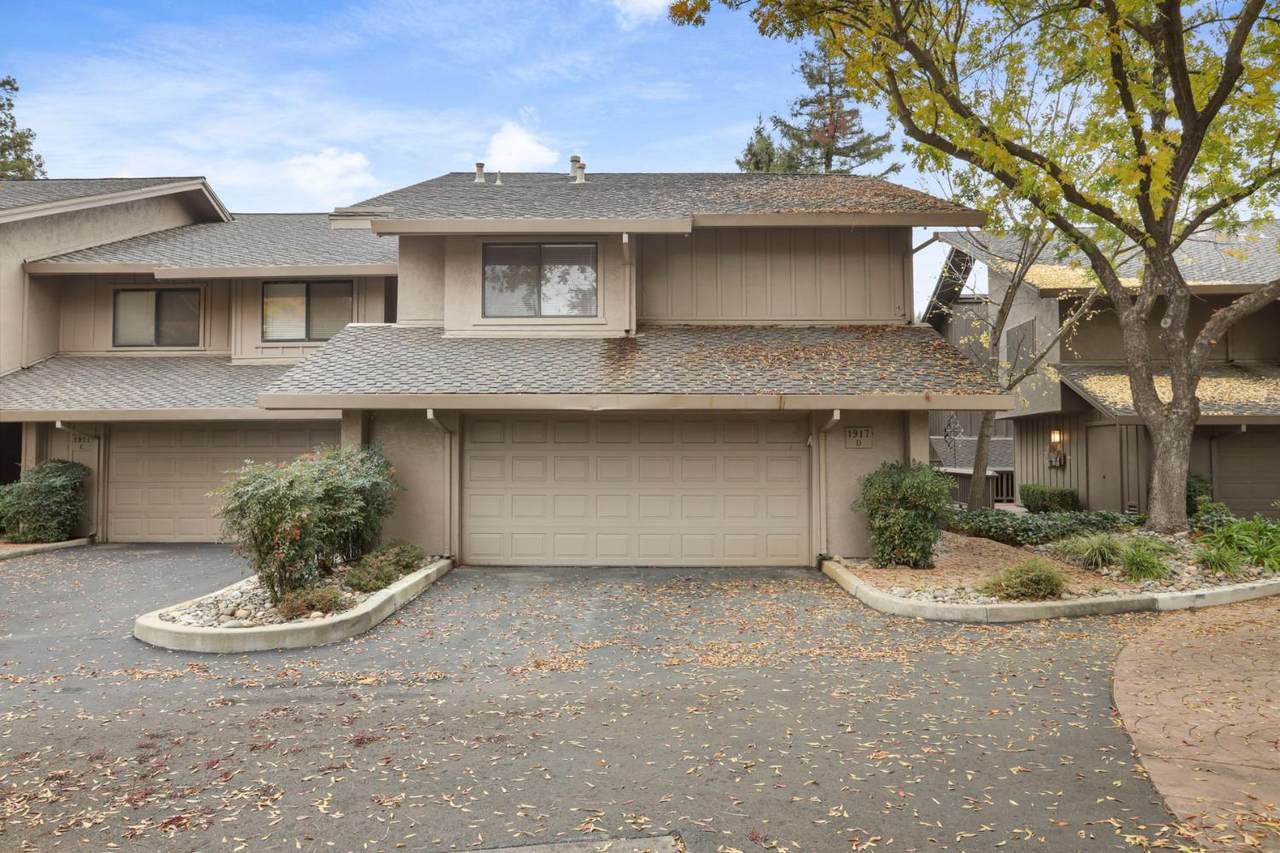 1917 Edgebrook Drive - Photo 1