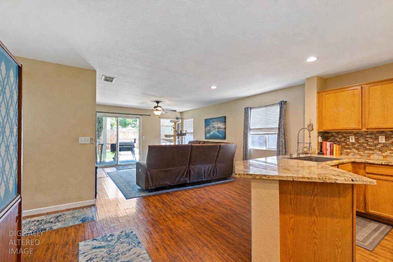 https://bt-photos.global.ssl.fastly.net/sacramento/1280_boomver_1_561170653-2.jpg