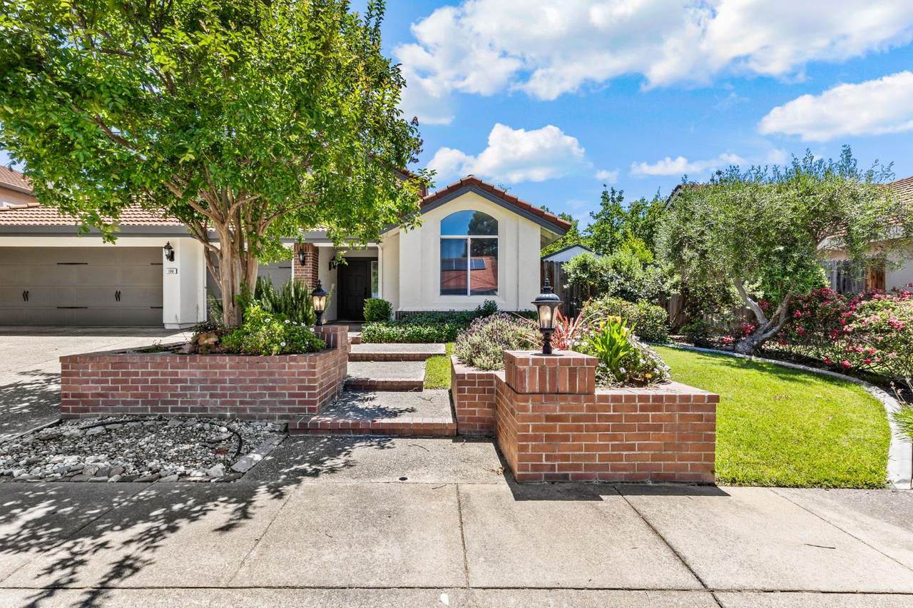 https://bt-photos.global.ssl.fastly.net/sacramento/1280_boomver_1_561170891-2.jpg