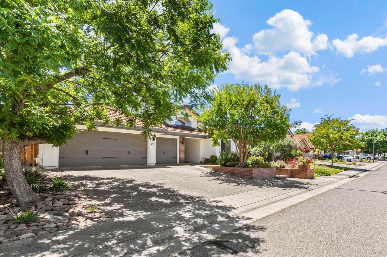 https://bt-photos.global.ssl.fastly.net/sacramento/1280_boomver_1_561170891-2.jpg