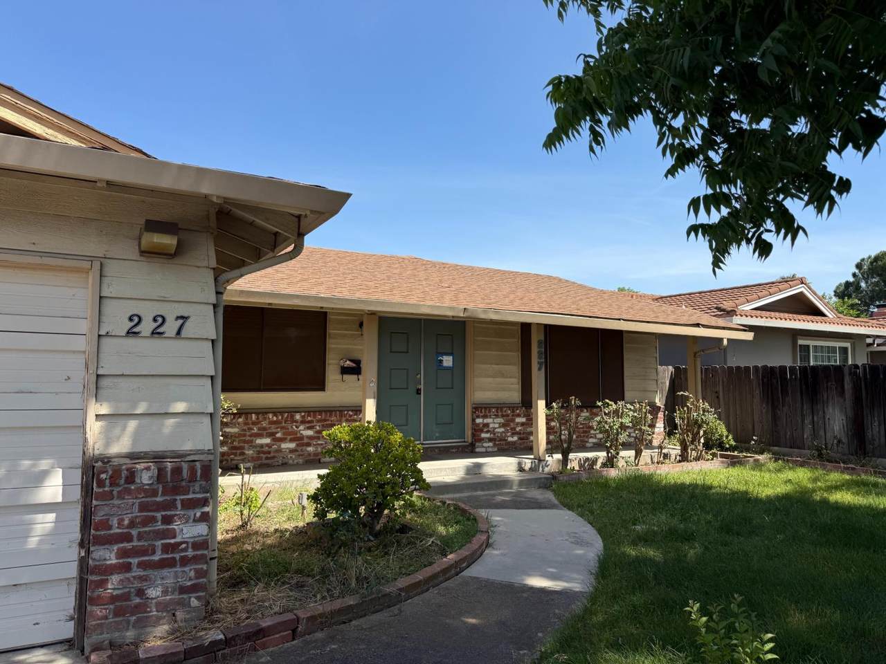 https://bt-photos.global.ssl.fastly.net/sacramento/1280_boomver_1_561170902-2.jpg