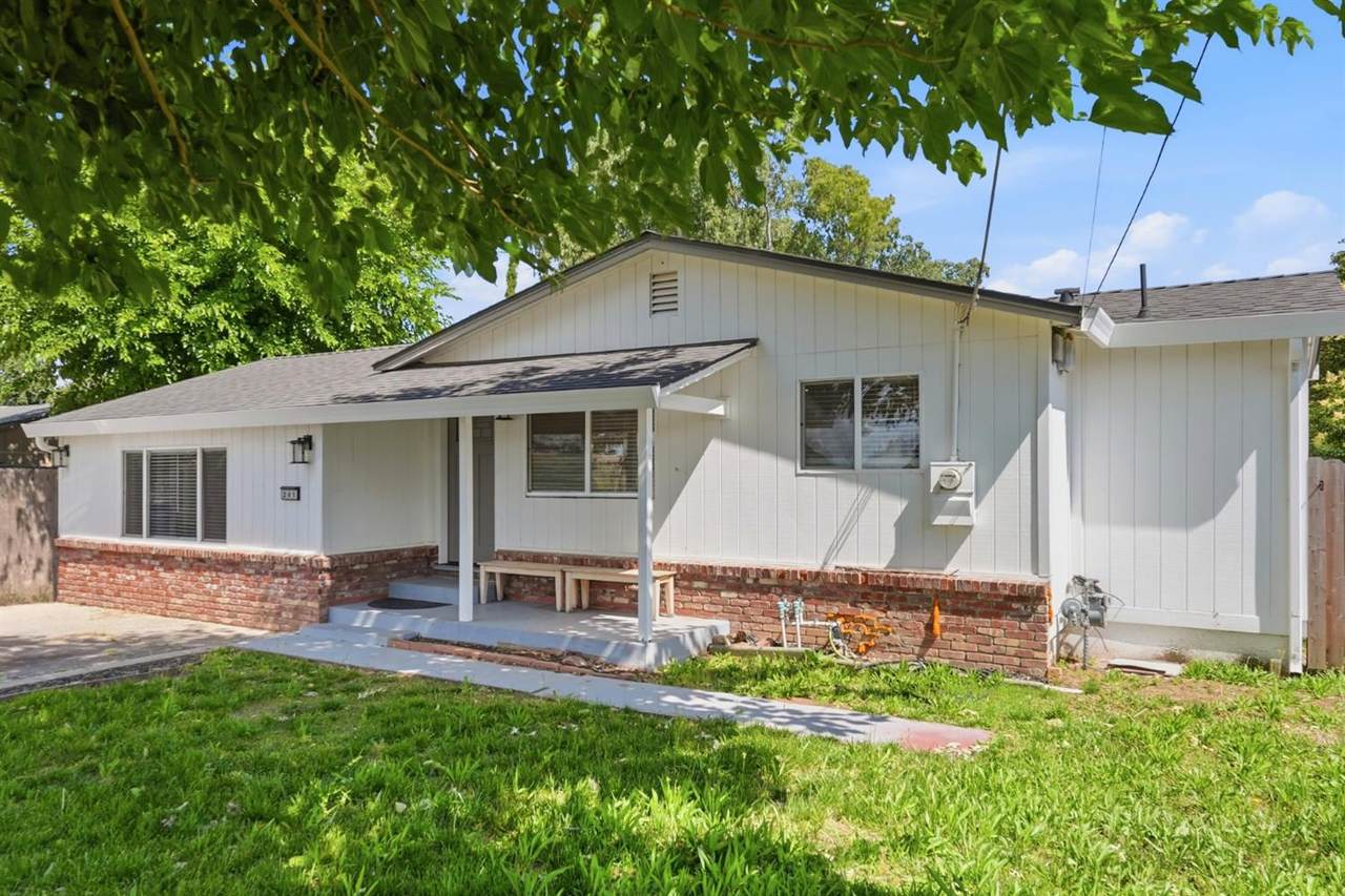 241 Ascot Avenue - Photo 1