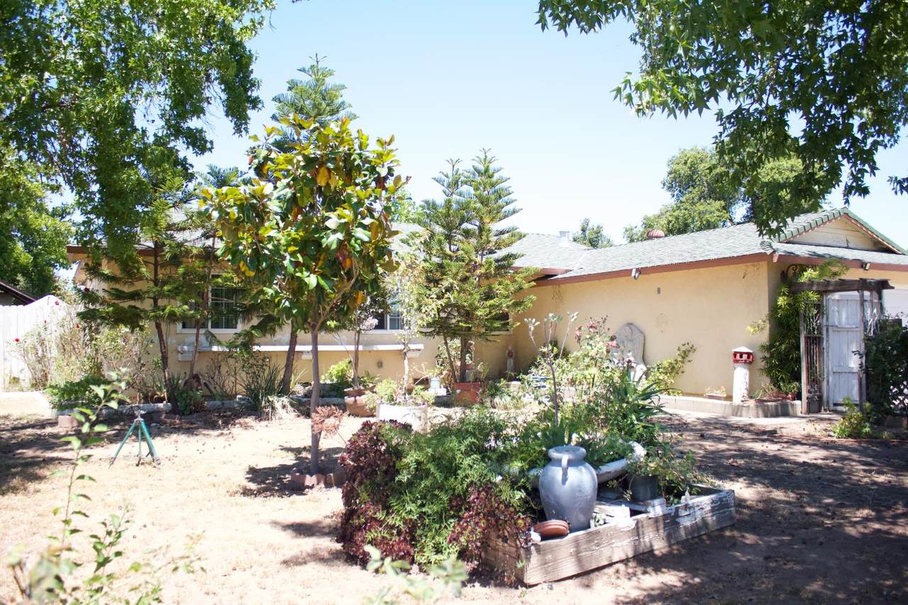 3201 Trentwood Way - Photo 1