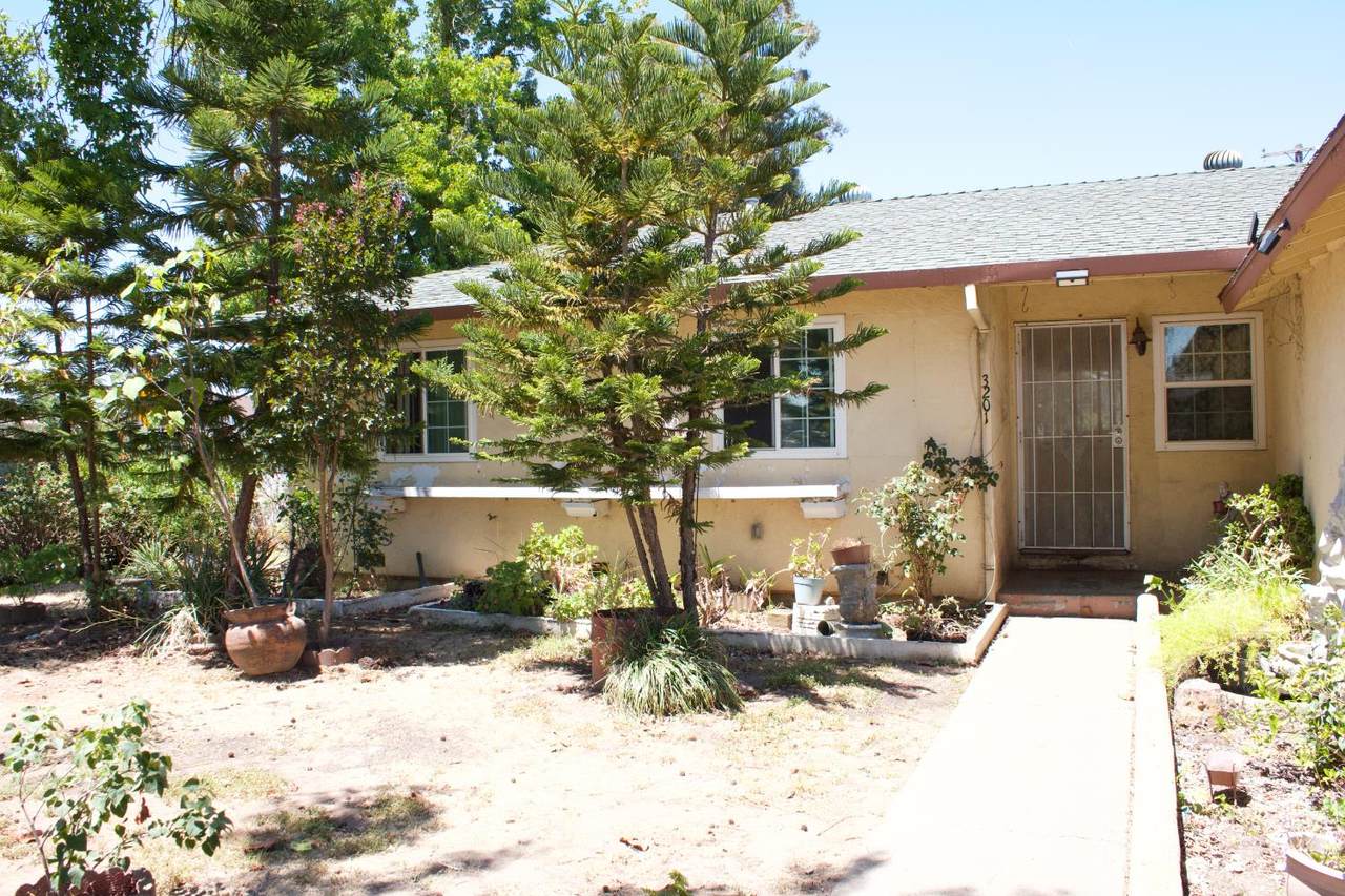 https://bt-photos.global.ssl.fastly.net/sacramento/1280_boomver_1_561171054-2.jpg