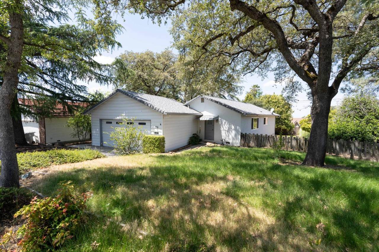 170 Ginger Drive - Photo 1