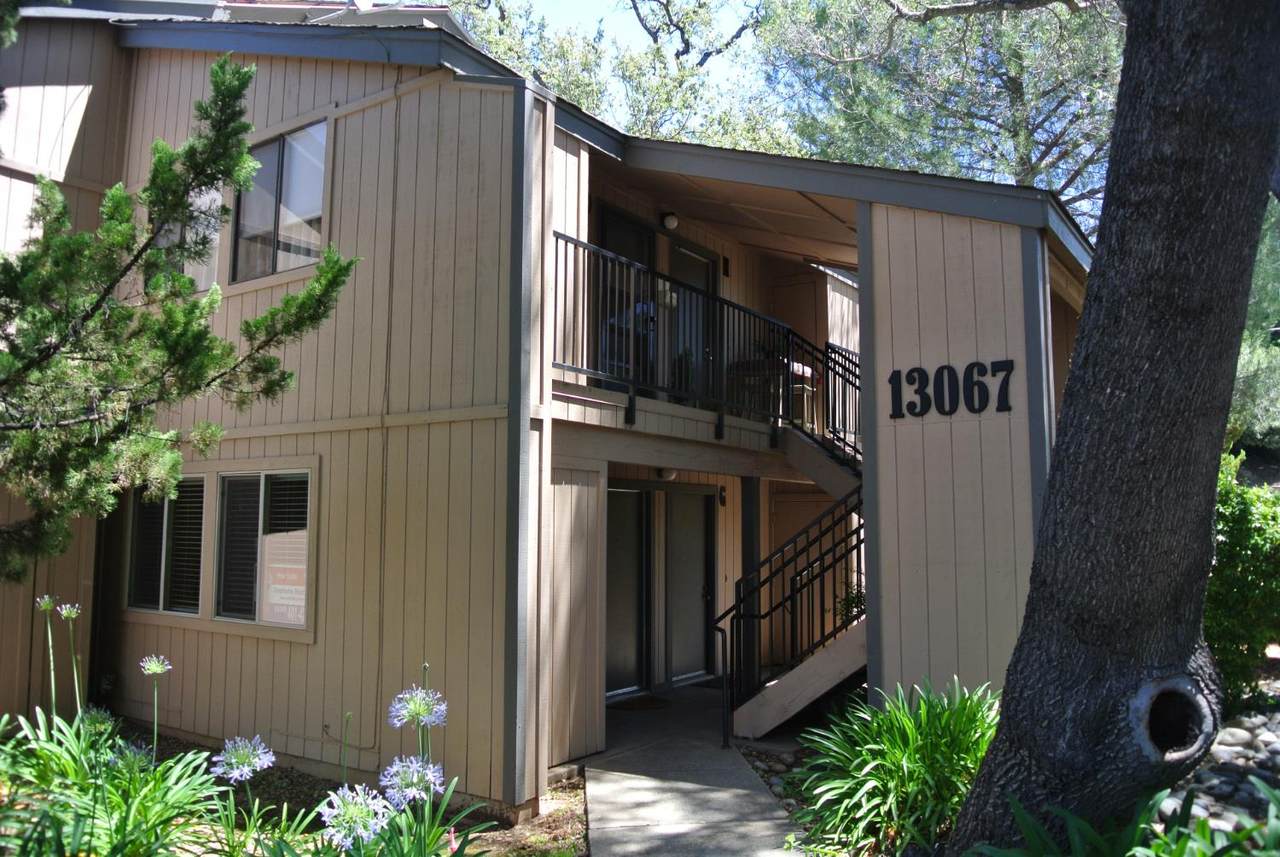 13067 Lincoln Way - Photo 1