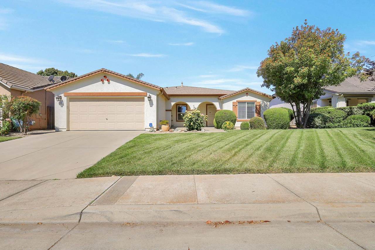 9840 Ellis Way - Photo 1