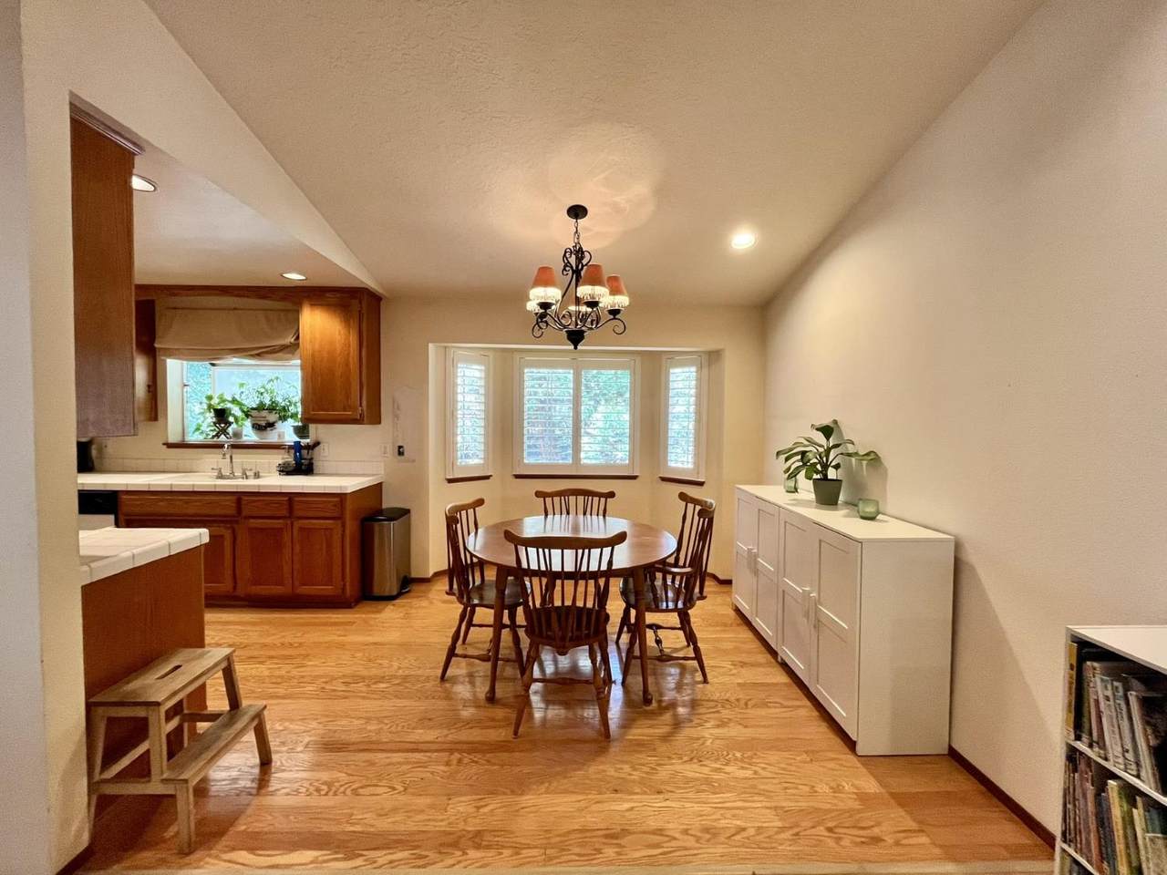 https://bt-photos.global.ssl.fastly.net/sacramento/1280_boomver_1_561177531-2.jpg