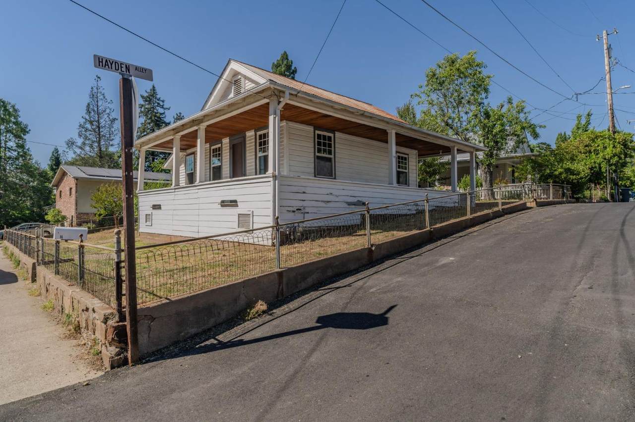 https://bt-photos.global.ssl.fastly.net/sacramento/1280_boomver_1_561177938-2.jpg