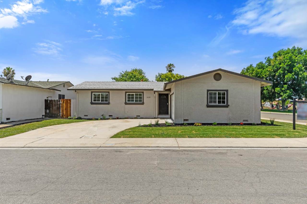 3501 Larisa Lane - Photo 1