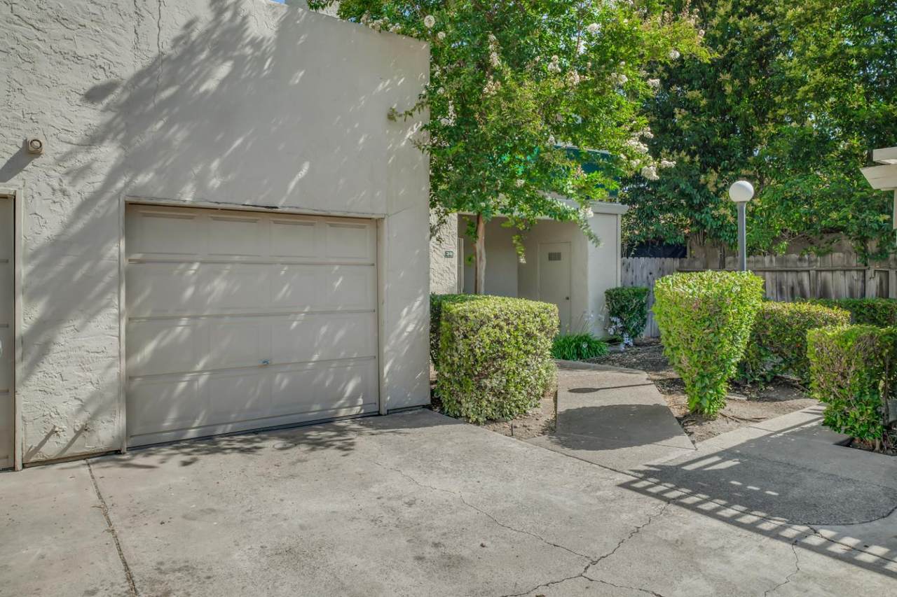 999 Porter Ave - Photo 1