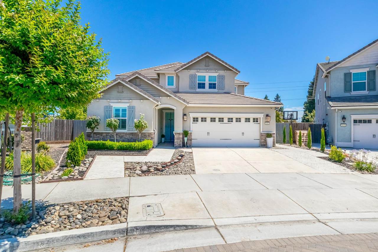 1680 Dedini Lane - Photo 1