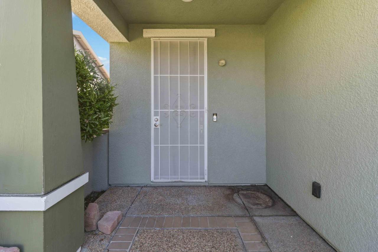 https://bt-photos.global.ssl.fastly.net/sacramento/1280_boomver_1_561182129-2.jpg
