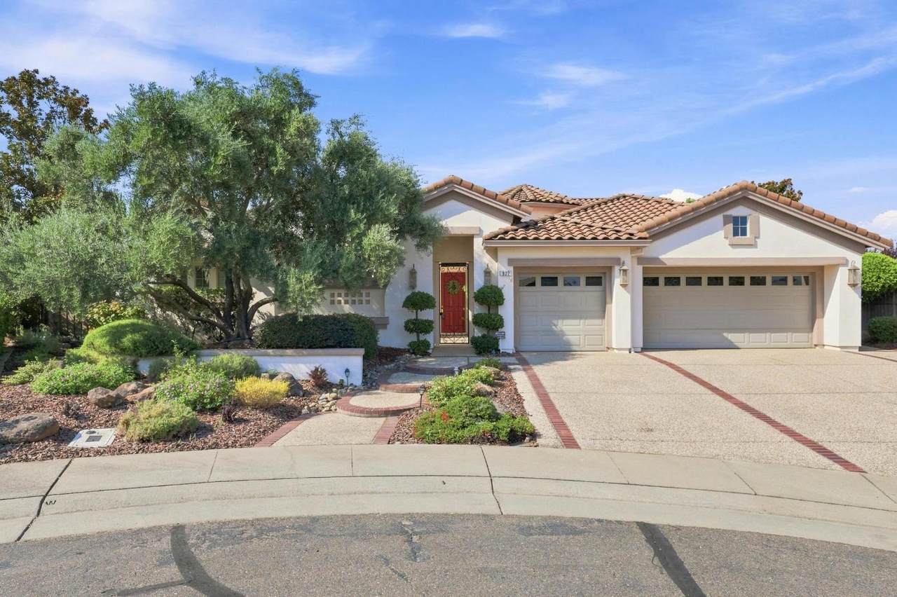 932 Gardner Court - Photo 1