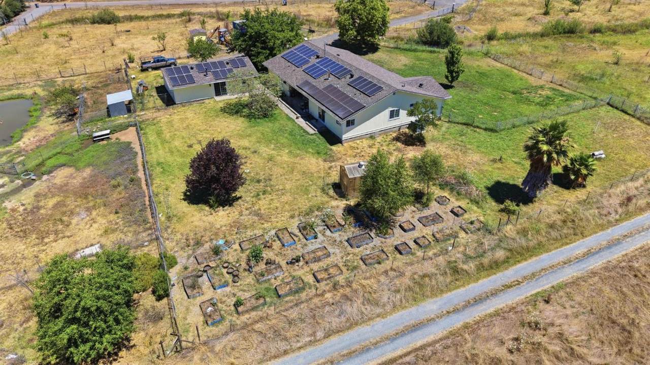 12156 Scott Grant Road - Photo 1