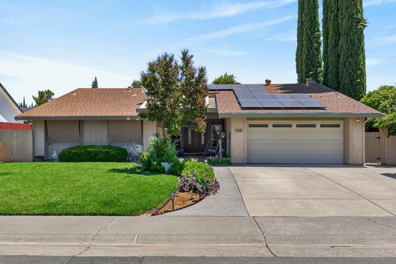 113 Riverview Court - Photo 1