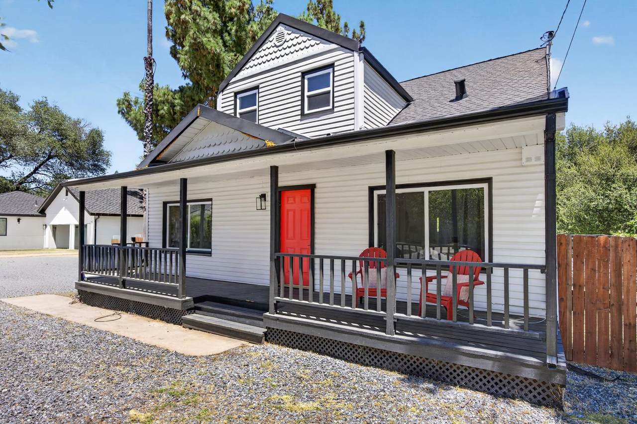 5024 Kenneth Avenue - Photo 1