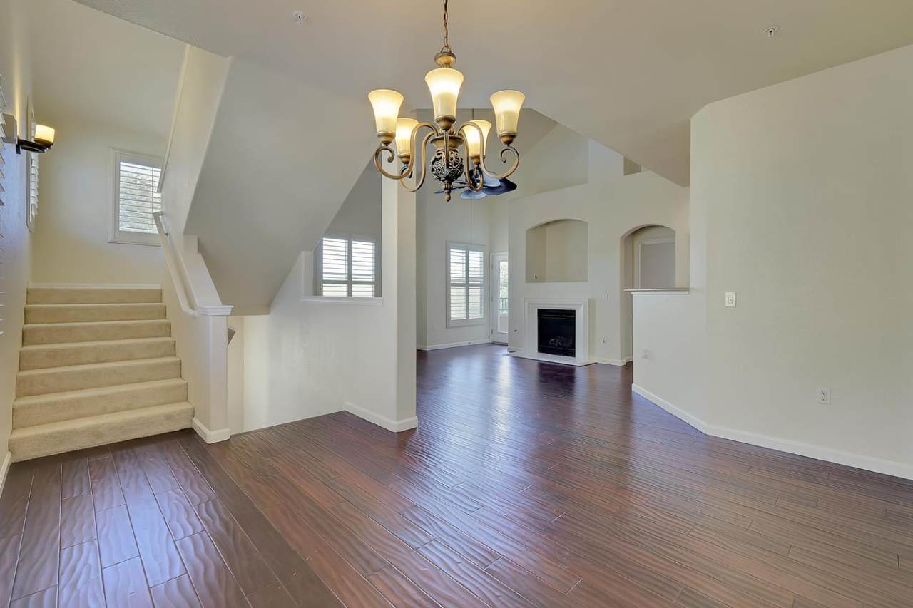 https://bt-photos.global.ssl.fastly.net/sacramento/1280_boomver_1_561185168-2.jpg