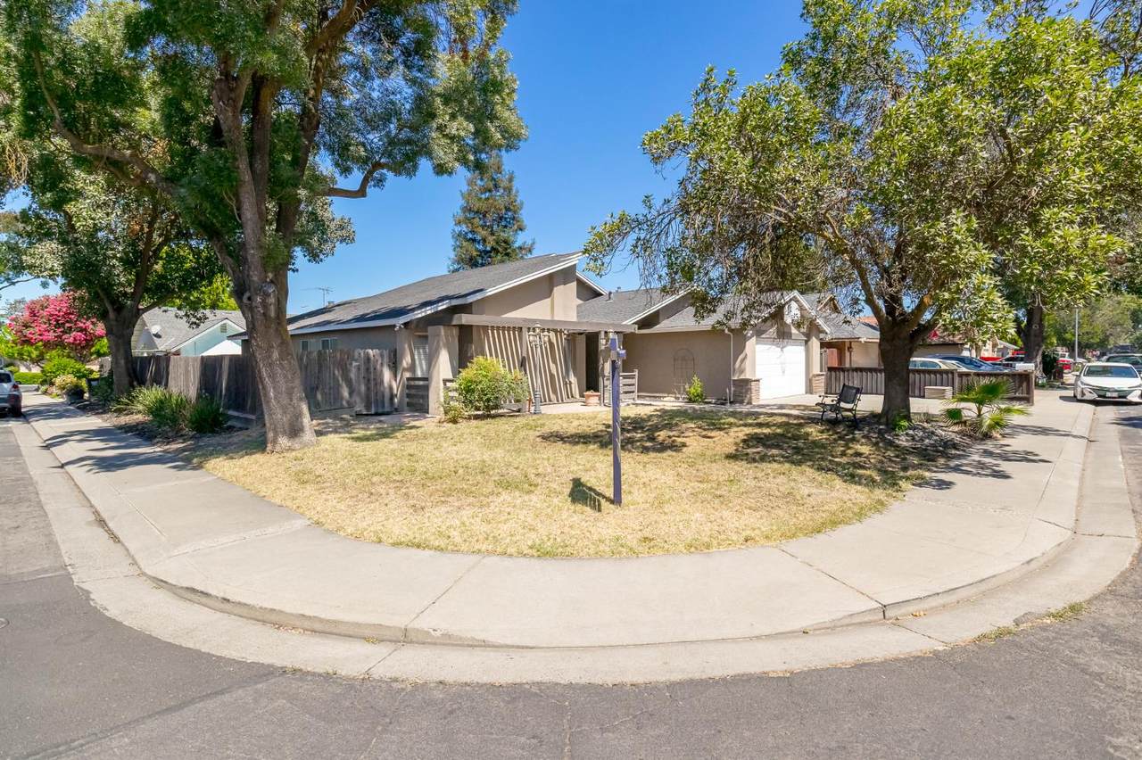 https://bt-photos.global.ssl.fastly.net/sacramento/1280_boomver_1_561185469-2.jpg