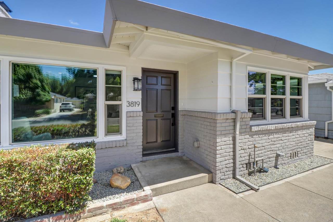 https://bt-photos.global.ssl.fastly.net/sacramento/1280_boomver_1_561185542-2.jpg