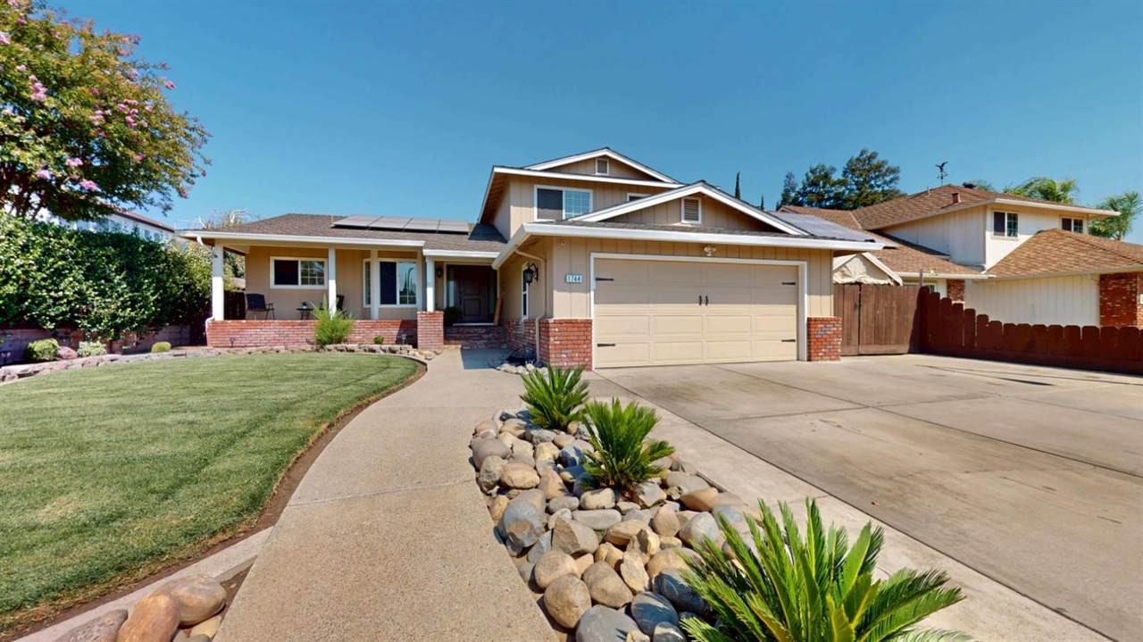 1744 Hyde Park Lane - Photo 1