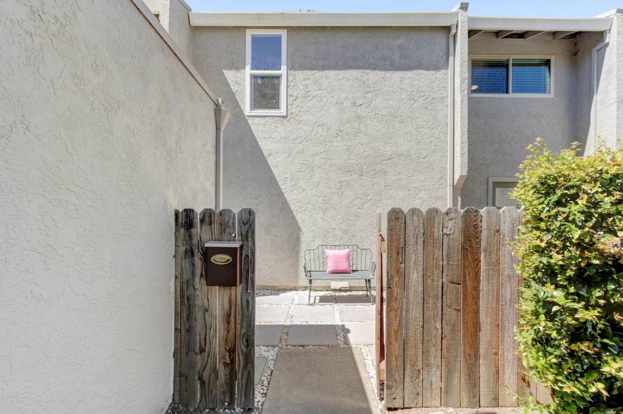 https://bt-photos.global.ssl.fastly.net/sacramento/1280_boomver_1_561185852-2.jpg