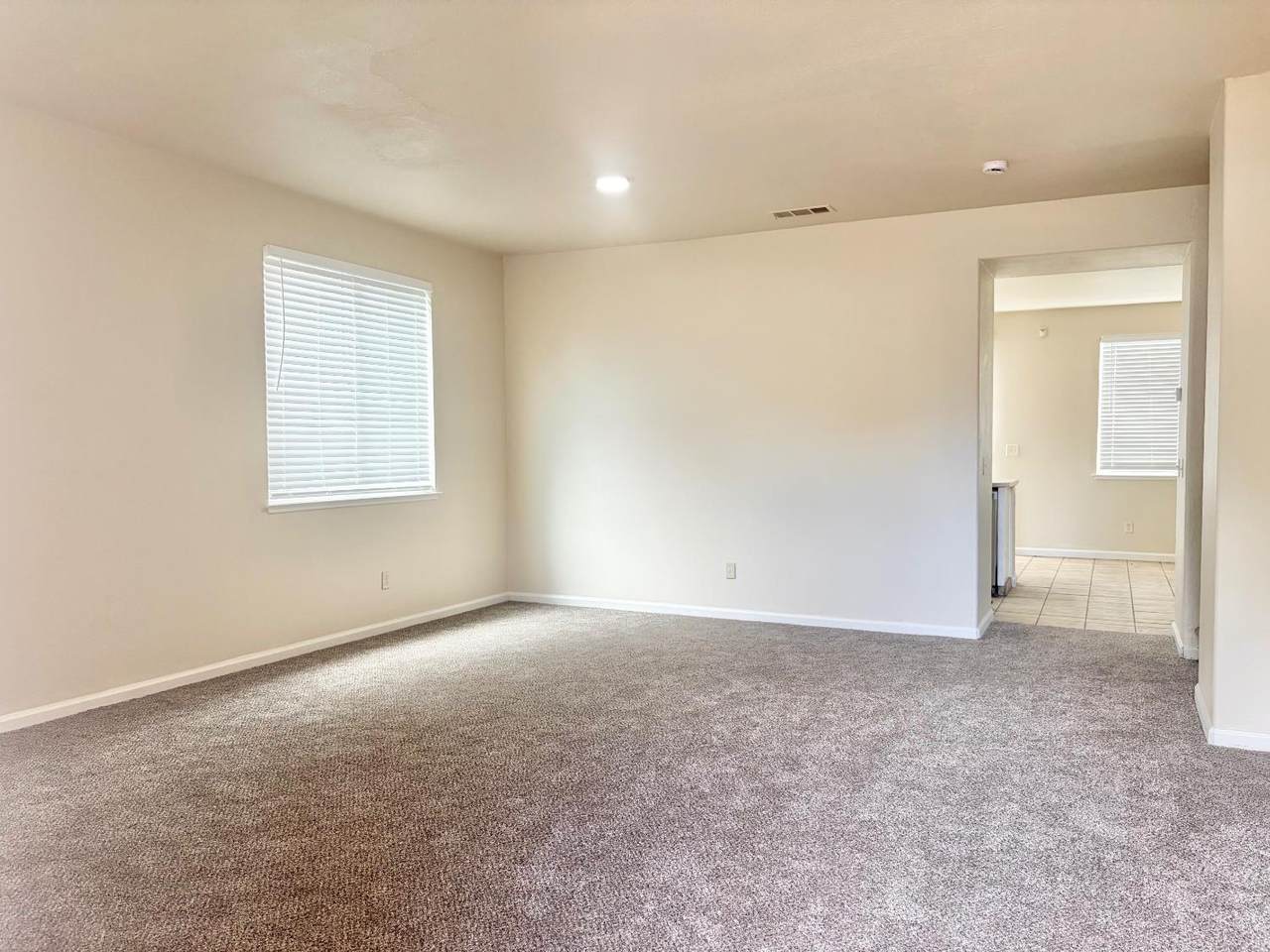 https://bt-photos.global.ssl.fastly.net/sacramento/1280_boomver_1_561185932-2.jpg