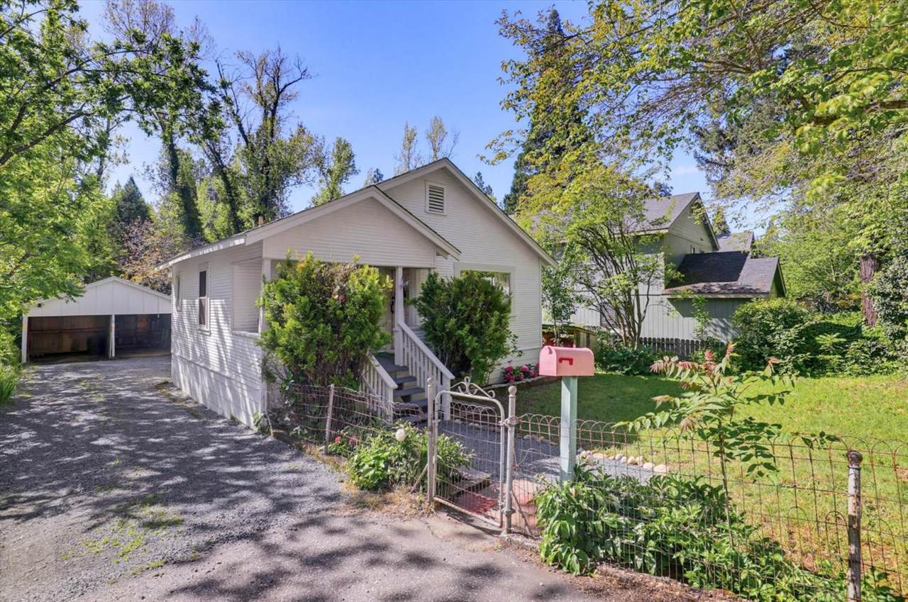 https://bt-photos.global.ssl.fastly.net/sacramento/1280_boomver_1_561186112-2.jpg