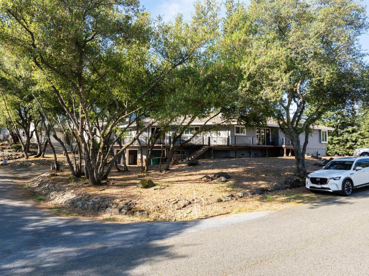3516 Montclair Road - Photo 1
