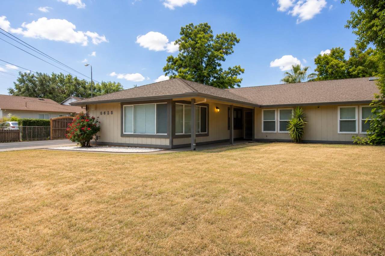 6633 6th Street - Photo 1