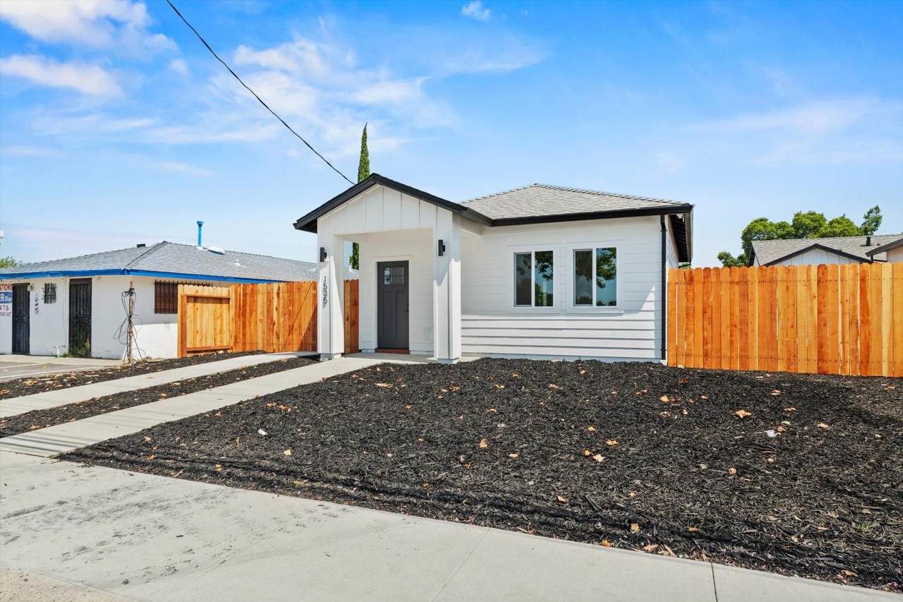 https://bt-photos.global.ssl.fastly.net/sacramento/1280_boomver_1_561186243-2.jpg