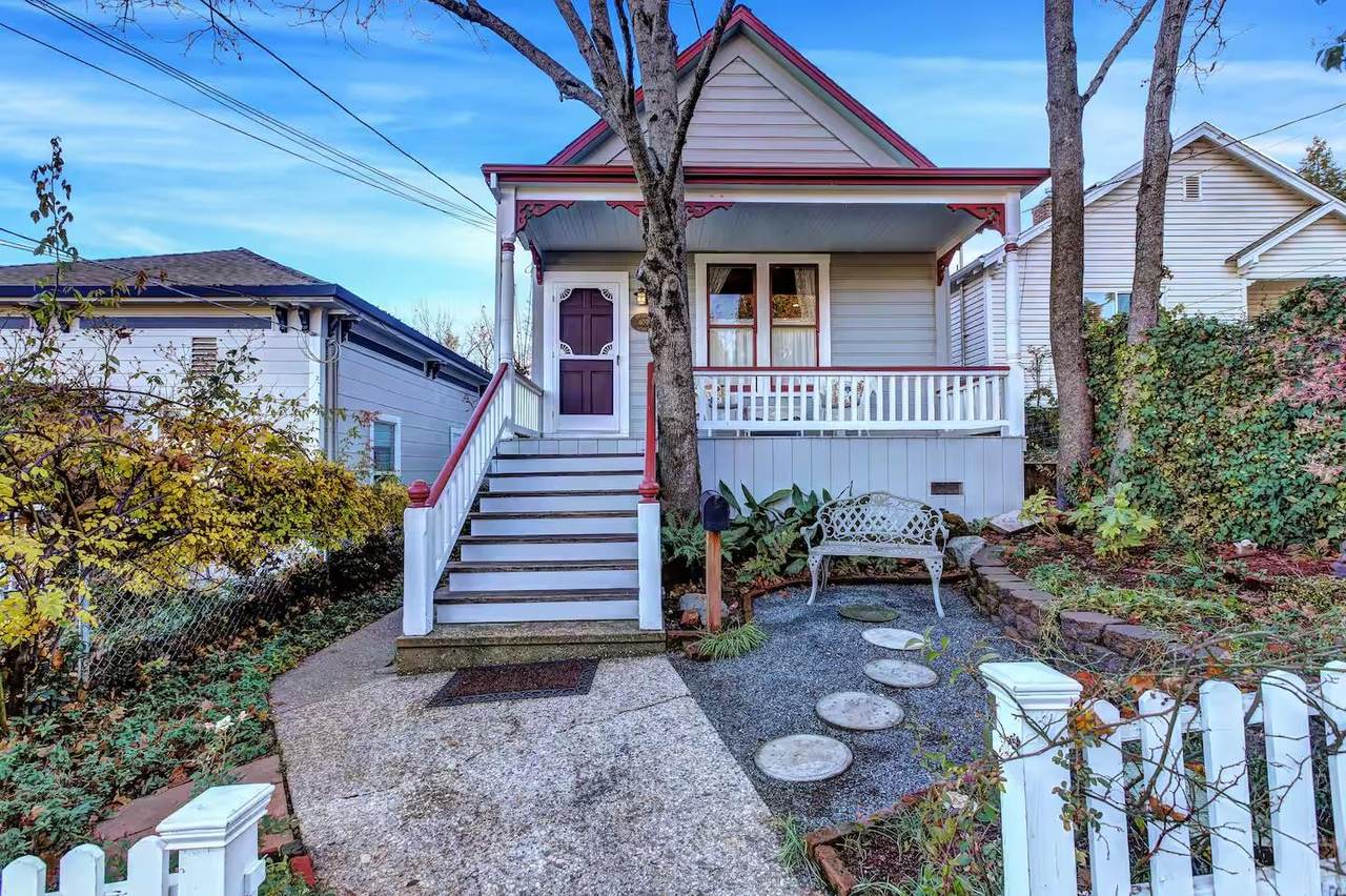 407 Richardson Street - Photo 1