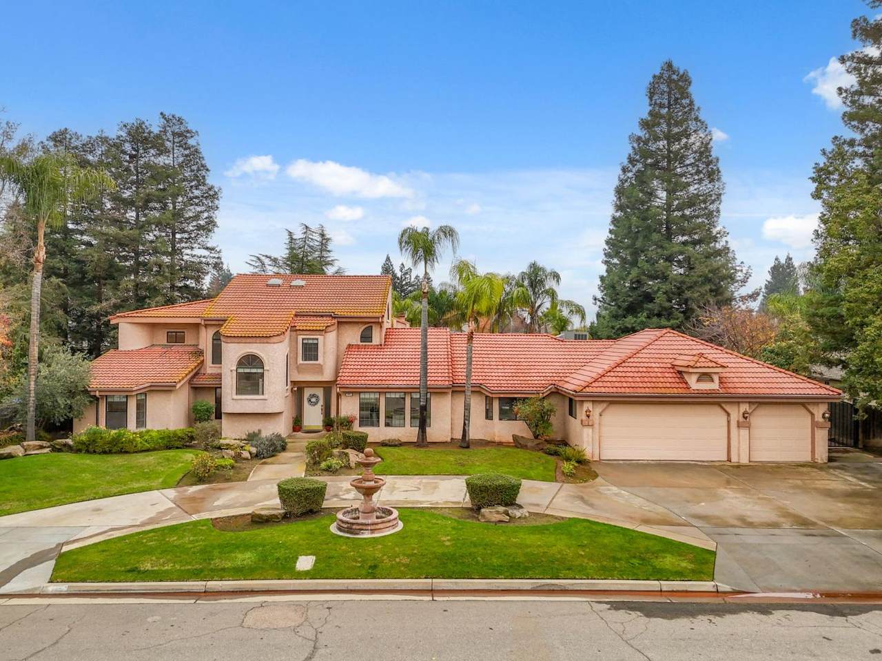 https://bt-photos.global.ssl.fastly.net/sacramento/1280_boomver_1_561186269-2.jpg