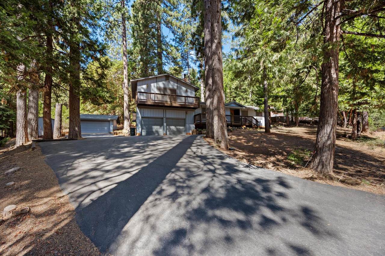 17642 Stella Court - Photo 1