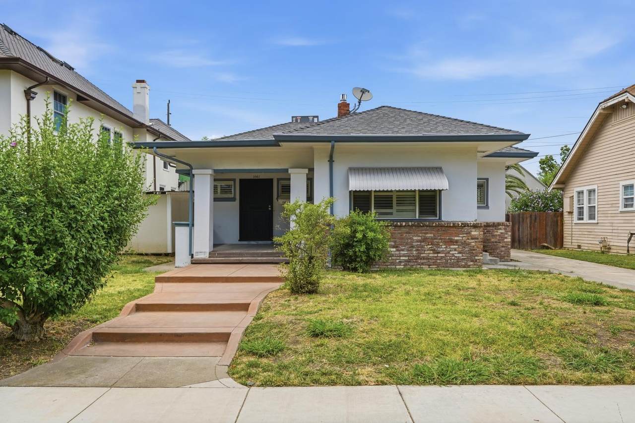 1061 W Willow - Photo 1