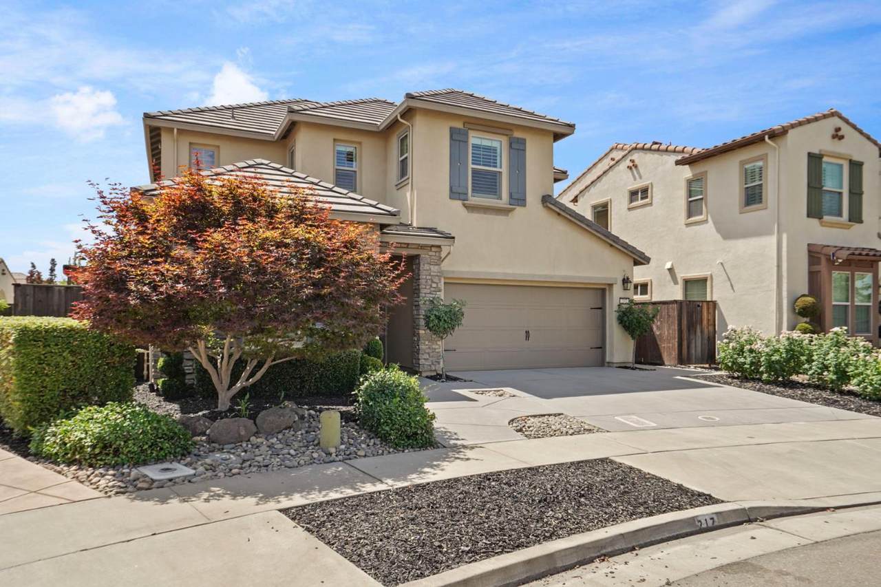 https://bt-photos.global.ssl.fastly.net/sacramento/1280_boomver_1_561186325-2.jpg