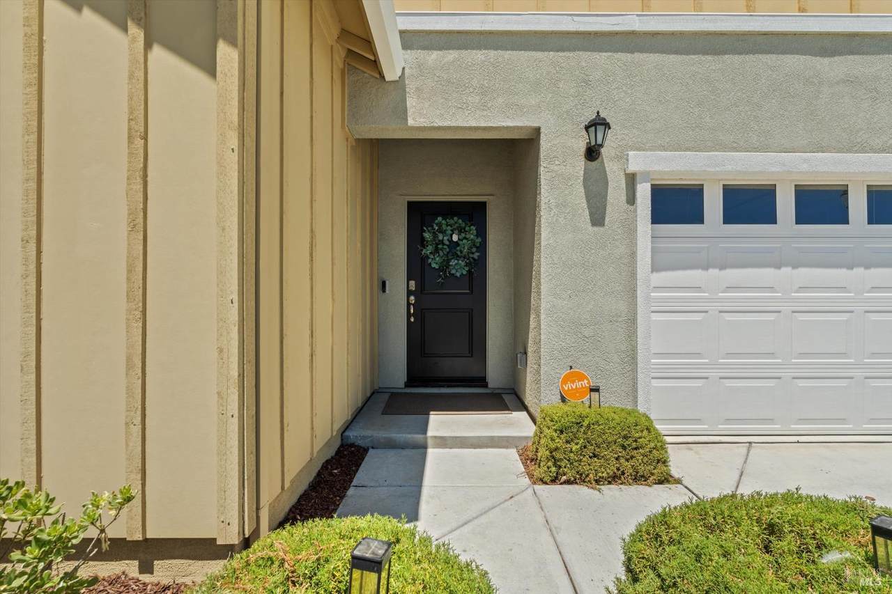 https://bt-photos.global.ssl.fastly.net/sacramento/1280_boomver_1_561186361-2.jpg