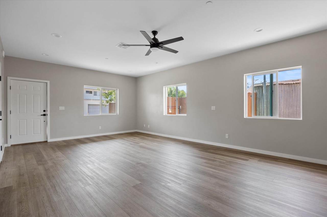 https://bt-photos.global.ssl.fastly.net/sacramento/1280_boomver_1_561186404-2.jpg