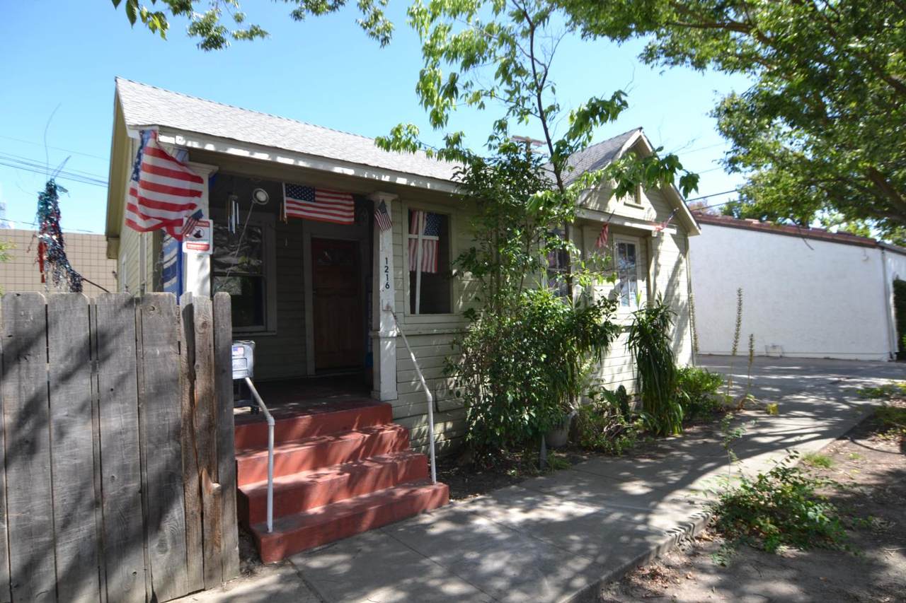 https://bt-photos.global.ssl.fastly.net/sacramento/1280_boomver_1_561186420-2.jpg