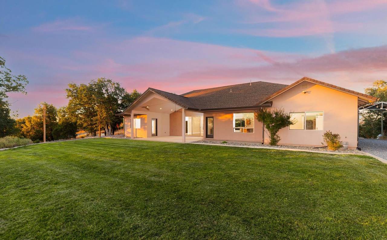 21735 Hidy Way - Photo 1