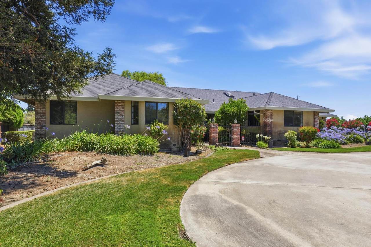 2001 Lurline Avenue - Photo 1