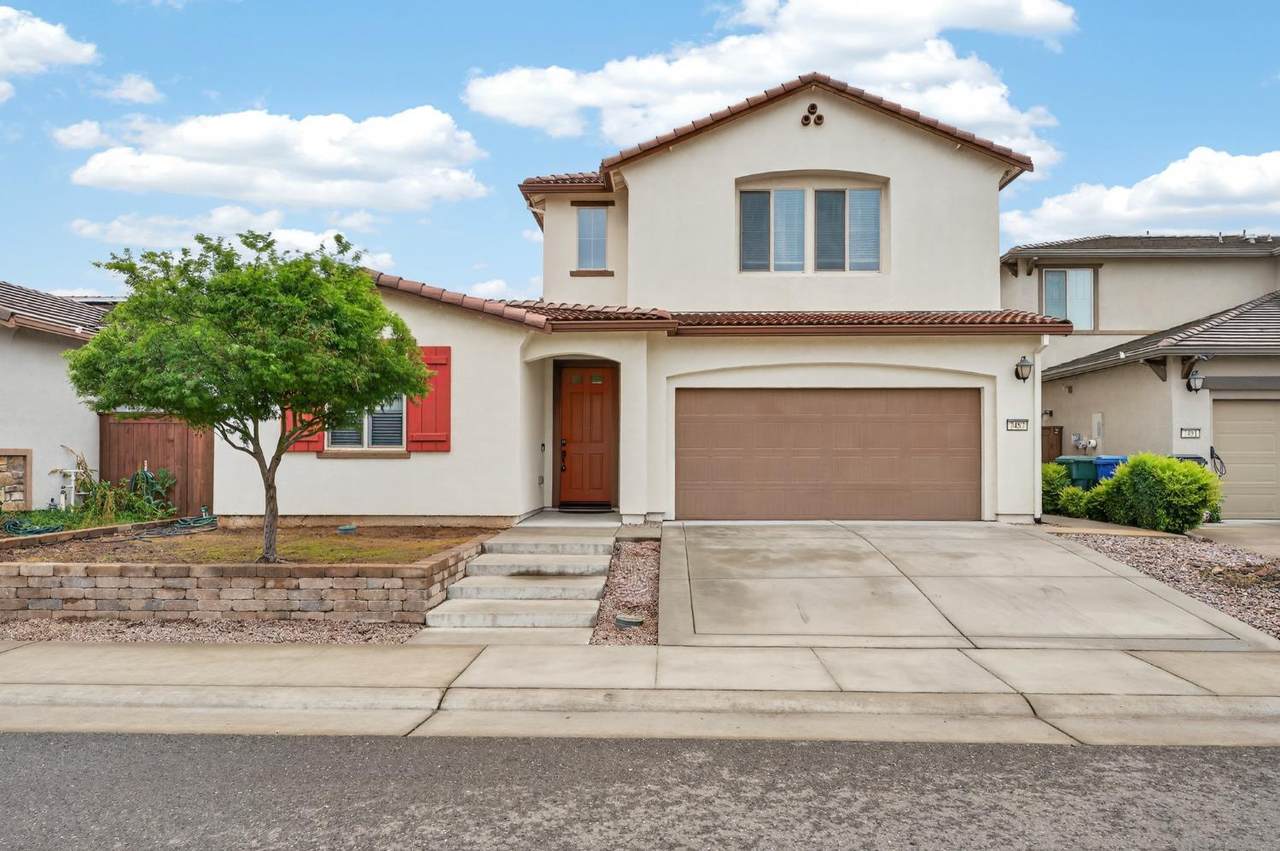 7487 Tapiro Way - Photo 1