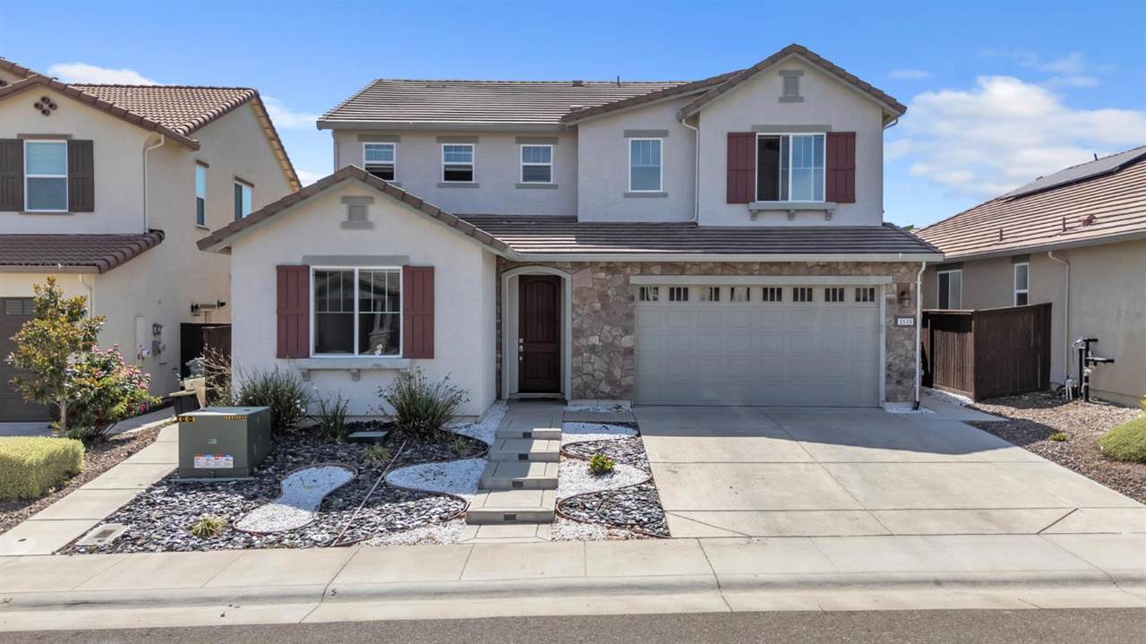 3539 Hart Drive - Photo 1