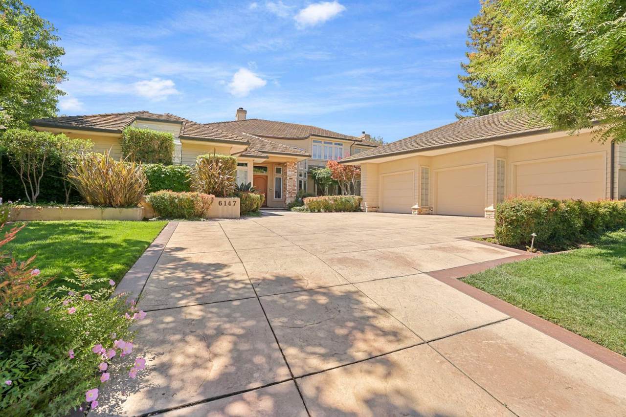 6147 Huntingdale Circle - Photo 1