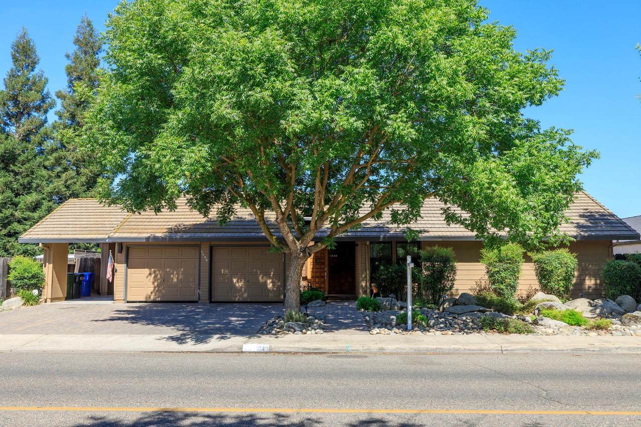 1640 Quincy Road - Photo 1